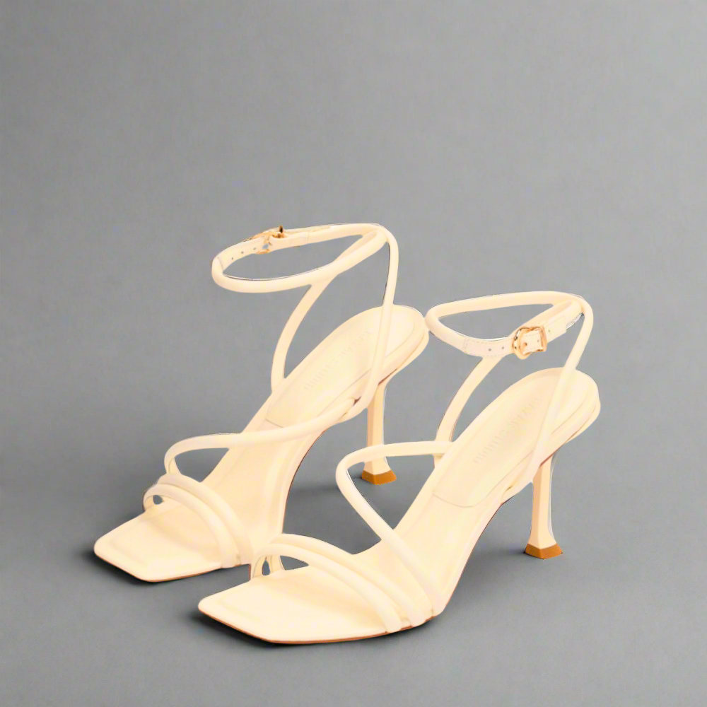 Cornelie Heels Elegance Crate